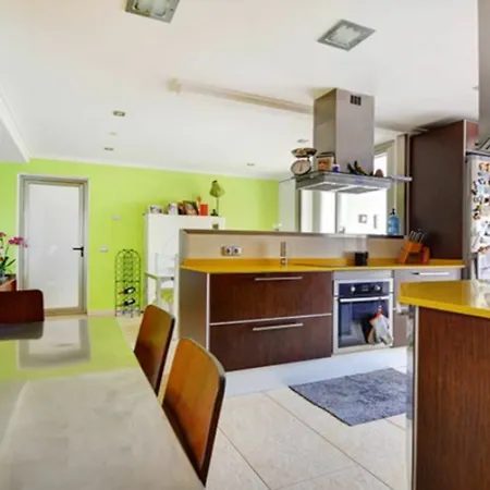 Villa Maura