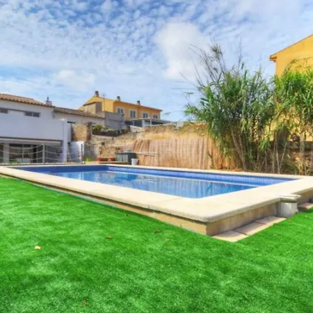 Villa Maura